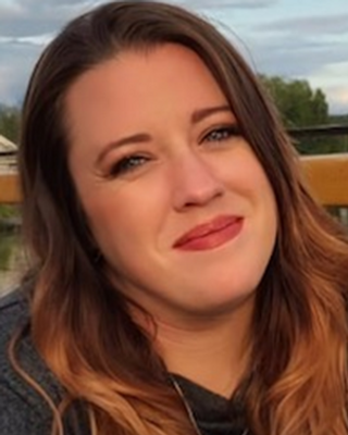 Photo of Jenna Henchey
